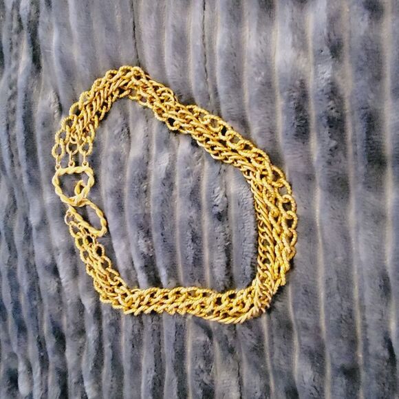 Vintage Triple gold Chunky chain link large Clasp closure Choker Necklace - Picture 4 of 8